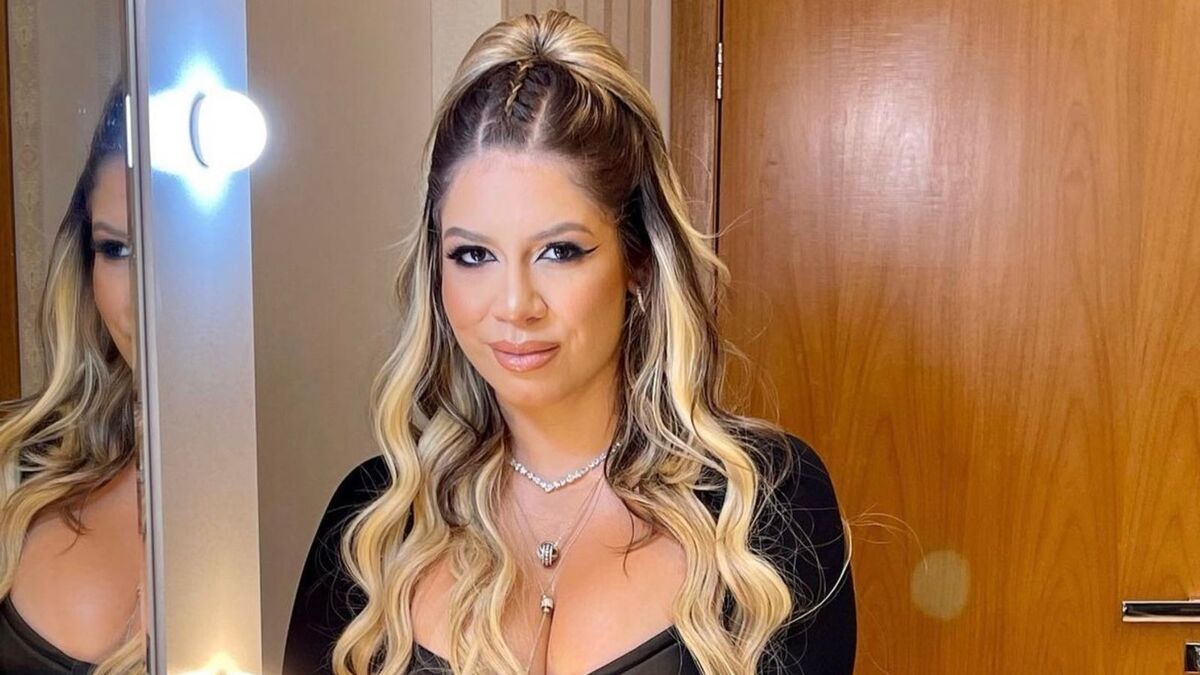 Cantora Marilia Mendonça morreu em novembro de 2021 em um acidente de avião