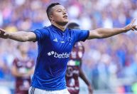 Marlon tem duas propostas e fica perto de deixar o Cruzeiro