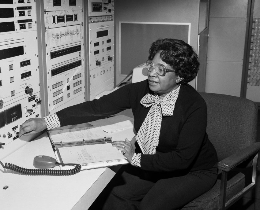 Mary Jackson, primeira engenheira preta da NASA / Bob Nye/NASA/Donaldson Collection/Getty Images