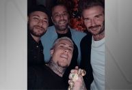 Em Miami, MC Daniel faz selfie com Neymar e David Beckham