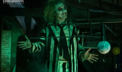 "Beetlejuice 2": primeiras fotos de Michael Keaton caracterizado são reveladas
