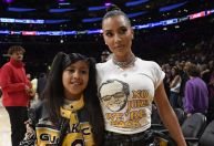 Filha de Kanye West e Kim Kardashian anuncia álbum de estreia