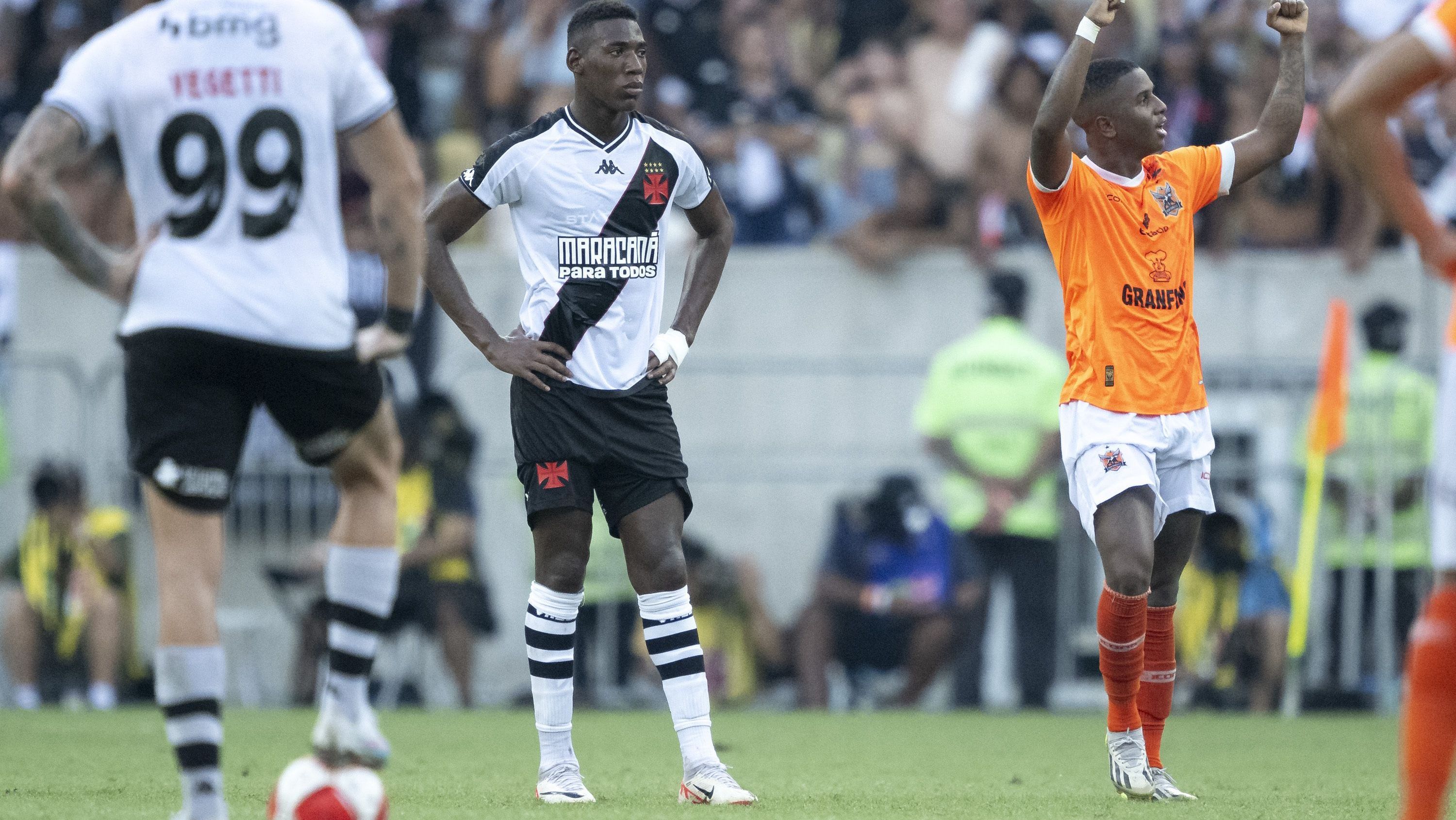 Nova Iguaçu elimina Vasco do Carioca em pleno Maracanã