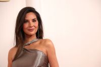 Olivia Munn relata como vive com tricotilomania e revela origem da condição