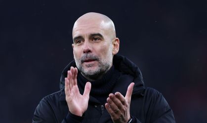 Guardiola, do City, se derrete por Savinho após estreia na temporada