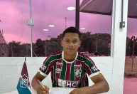 Fluminense acerta renovação com jovem promessa das categorias de base