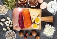 Proteína animal ou vegetal: estudo sugere qual é a melhor para o sono