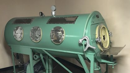 "Pulmão de ferro" exposto no Tuskegee Institute National Historic Site, no estado norte-americano do Alabama