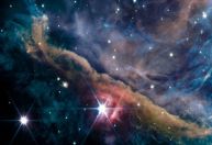 Radiação de estrelas gigantes pode moldar formação de planetas, diz estudo