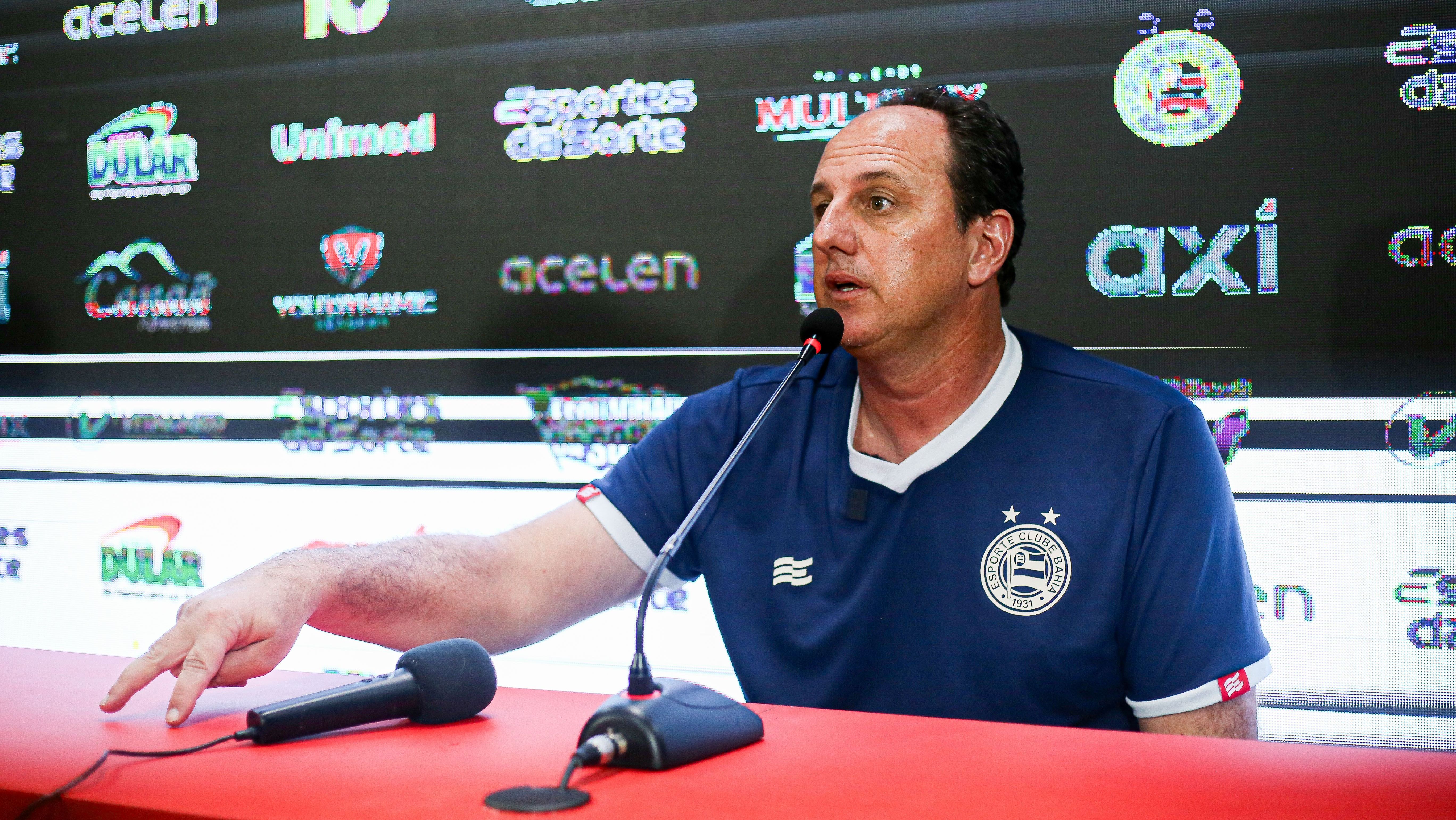 Rogério Ceni em entrevista coletiva do Bahia