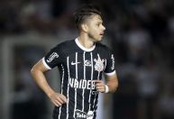 Corinthians vence Londrina em amistoso com boa atuação de Romero