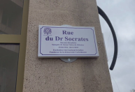 Rua Dr. Sócrates é inaugurada na Vila Olímpica de Paris