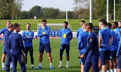 Southgate convoca Inglaterra para amistosos contra Brasil e Bélgica
