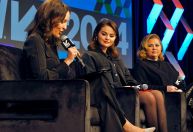 “Assumi que tinha crises de ansiedade, nem todos meus dias eram bons”, diz Selena Gomez no SXSW
