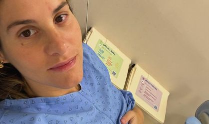 Grávida, Shantal vai ao hospital após seis horas de contrações fortes