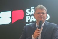 Tarcísio nega retorno da Operação Escudo após sumiço de PM na Baixada Santista