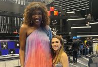 Tatá Werneck se diverte com diferença de altura entre ela e Majur