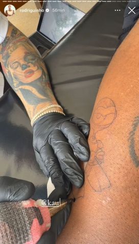 Rodriguinho compartilhou o esboço de sua tatuagem do BBB / Reprodução/Instagram