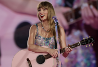 Taylor Swift celebra seis prêmios no iHeartRadio Music Awards