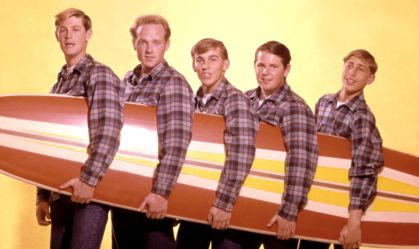 Documentário sobre os Beach Boys chega em maio ao Disney+