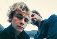 Ross Lynch, ex-ator da Disney, virá ao Brasil para dois shows; saiba mais
