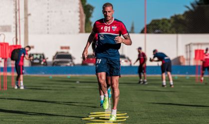 Thiago Galhardo em treino pelo Fortaleza