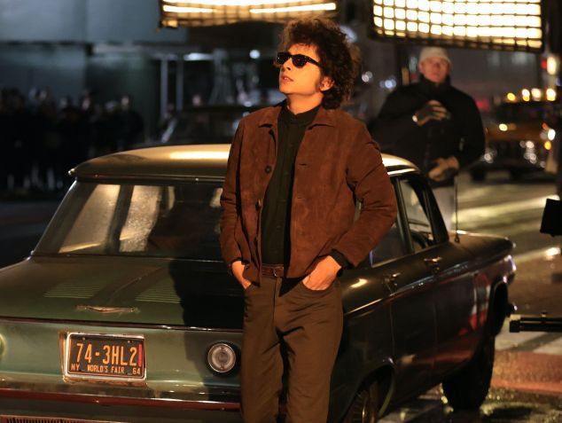 Timothée Chalamet no set de "A Complete Unknown" / Jose Perez/Bauer-Griffin/GC Images via Getty Images