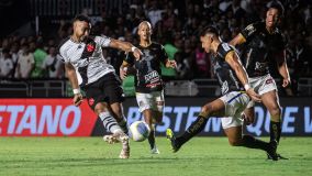 Lance de Vasco x Água Santa pela Copa do Brasil