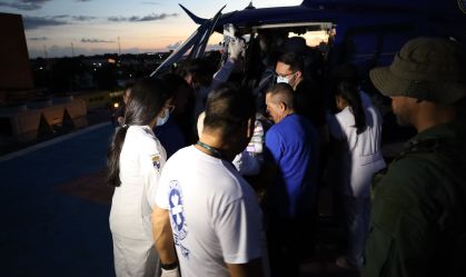 Pacientes atendidos na cidade de Manoel Urbano, interior do Acre, estão sendo transferidos para o pronto-socorro da capital do estado, de acordo com a Secretaria de Saúde do Acre (Sesacre).