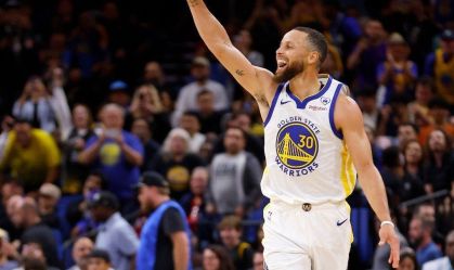 Stephen Curry é liberado para treinos leves, mas segue fora do jogo 5