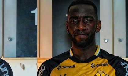 Criciúma confirma reforço congolês que brilhou na Premier League