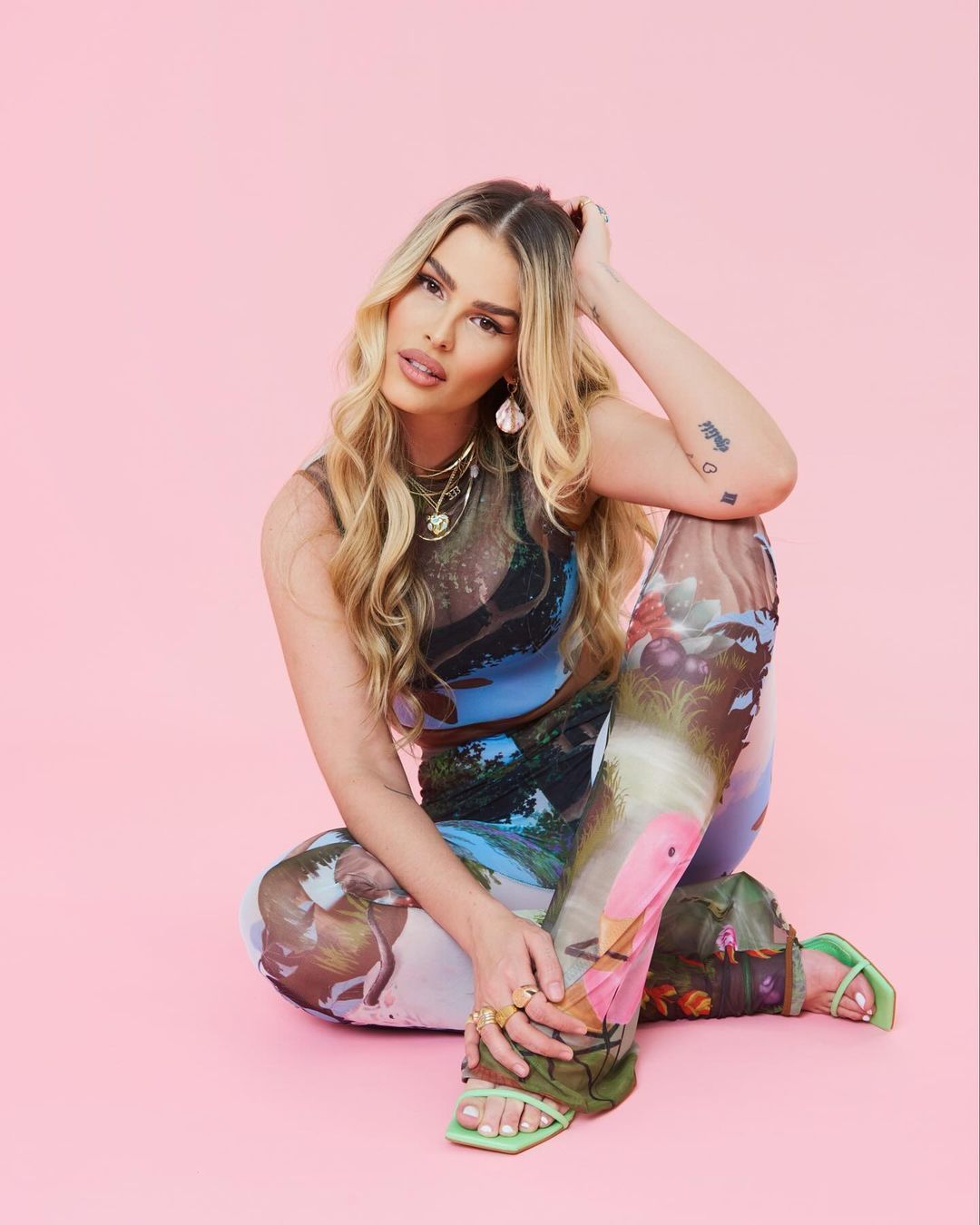 Yasmin Brunet com um dos looks utilizados na casa do BBB 24 / Reprodução/Instagram