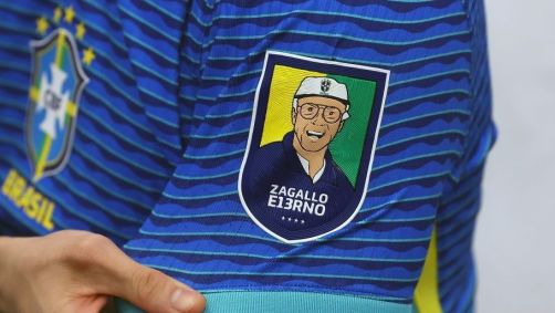 Camisa com patch em homenagem a Zagallo