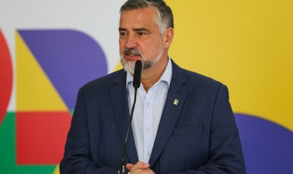 Lula comunica Paulo Pimenta sobre demissão da Secom