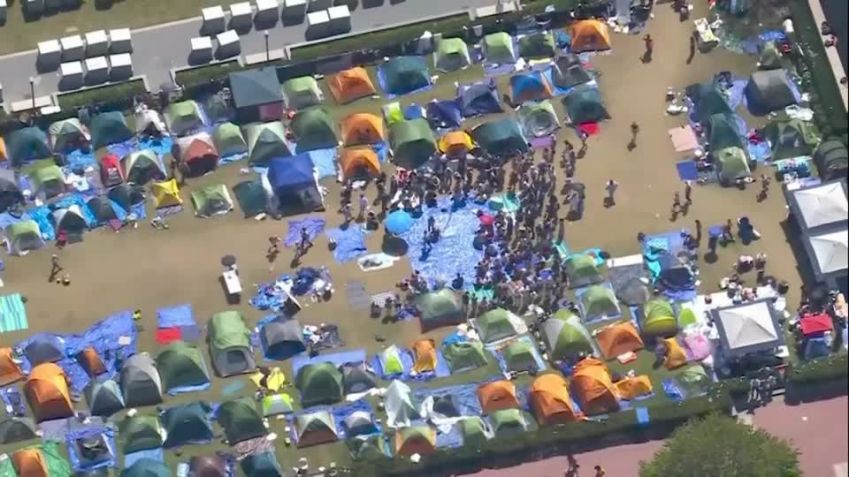 Manifestantes acampam na Universidade de Columbia / REUTERS