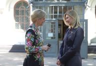 Mulher do príncipe Edward se torna 1ª integrante da realeza britânica a ir à Ucrânia na guerra