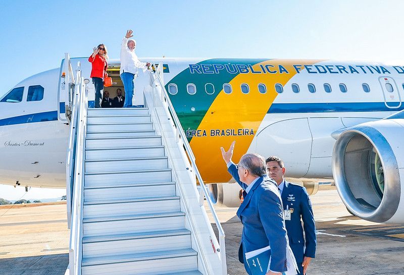 Presidente da República, Luiz Inácio Lula da Silva, embarca para Letícia, na fronteira entre Brasil e Colômbia, neste sábado (8), com previsão de regresso para o mesmo dia. Geraldo Alckmin é o presidente em exercício.