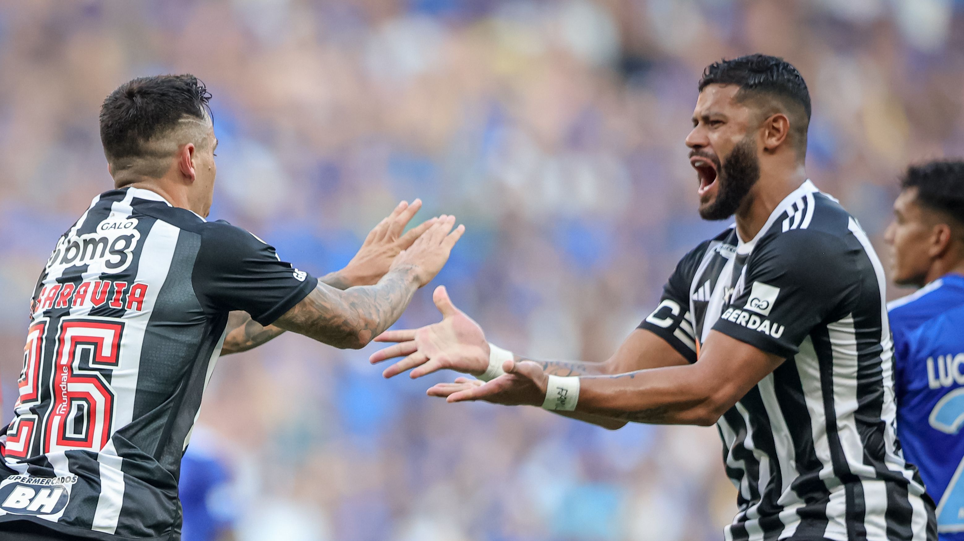 Atlético-MG venceu o Cruzeiro de virada no Mineirão