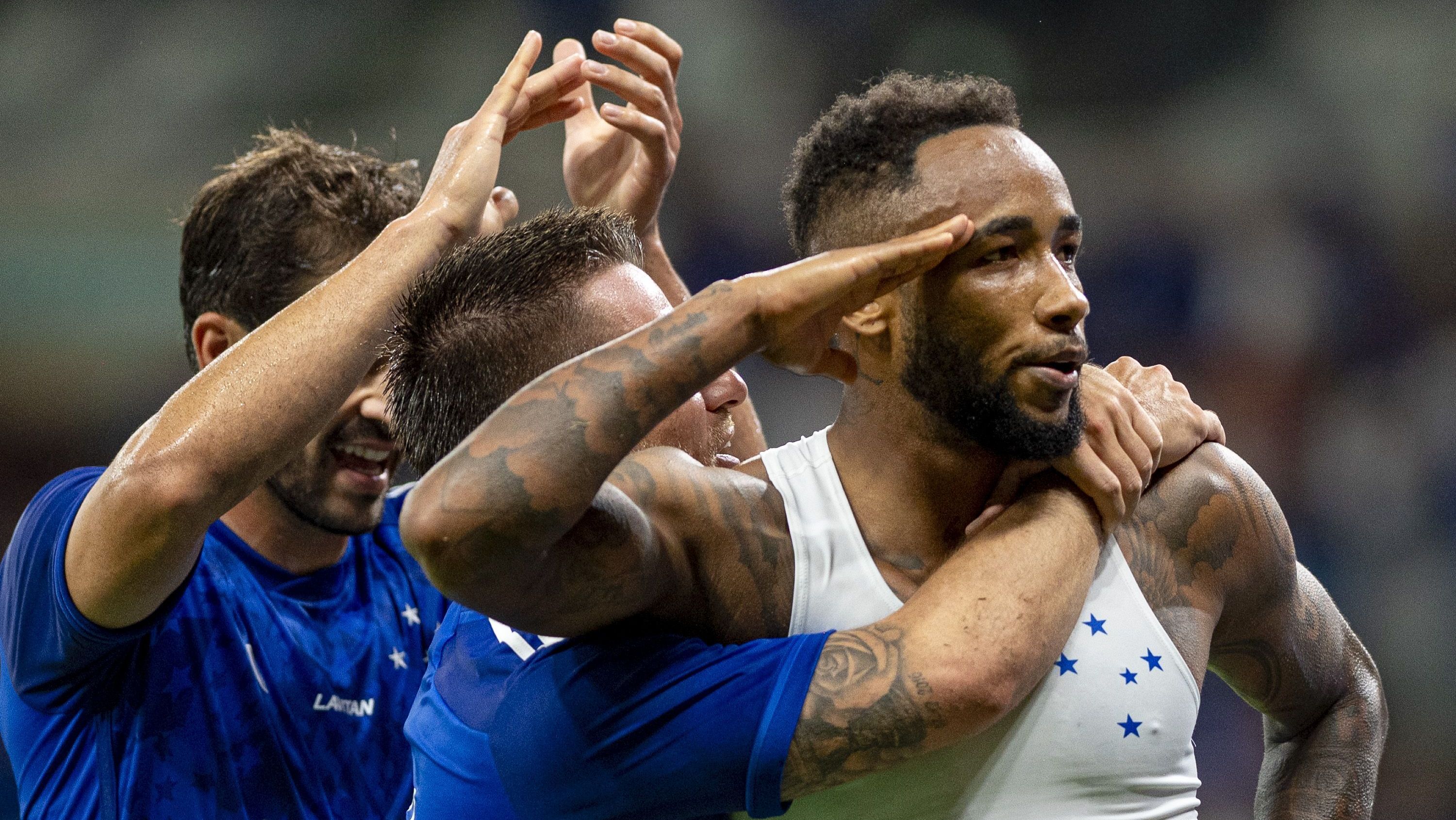 Cruzeiro venceu o Botafogo por 3 a 2 no Mineirão