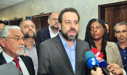 Boulos encontra vereadores para barrar privatização da Sabesp