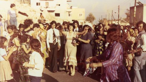 Cena do filme "Adeus Tiberíades", dirigido por Lina Soualem (França, Palestina, Bélgica, Qatar, 2023)