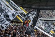 Galo parabeniza torcida e pede paz nos estádios; veja o vídeo