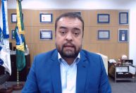 Tratar dívida pública do RJ no STF não é briga política, diz Castro à CNN