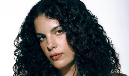 Conheça Céu, artista que participou do quarto vídeo do "Tiny Desk Brasil"