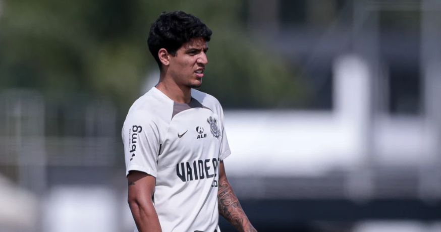 Caetano deve permanecer no Corinthians
