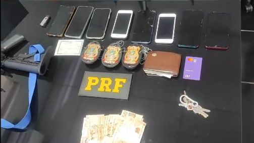 Objetos apreendidos com os fugitivos de Mossoró