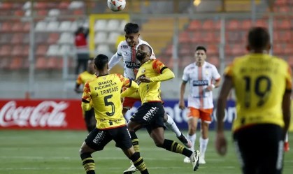 Barcelona saiu na frente, mas Cobresal buscou o empate