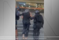 Homem é preso após fazer namorada refém na zona norte do Rio
