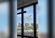 Vídeo: Torre de TV despenca na Ucrânia ao ser atingida por ataque russo