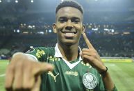 Palmeiras confirma venda do atacante Estevão para o Chelsea, da Inglaterra